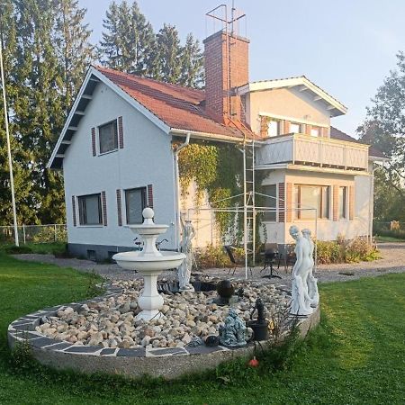 Nina'S Guesthouse, Jaemsae City,160 M2 Exteriör bild