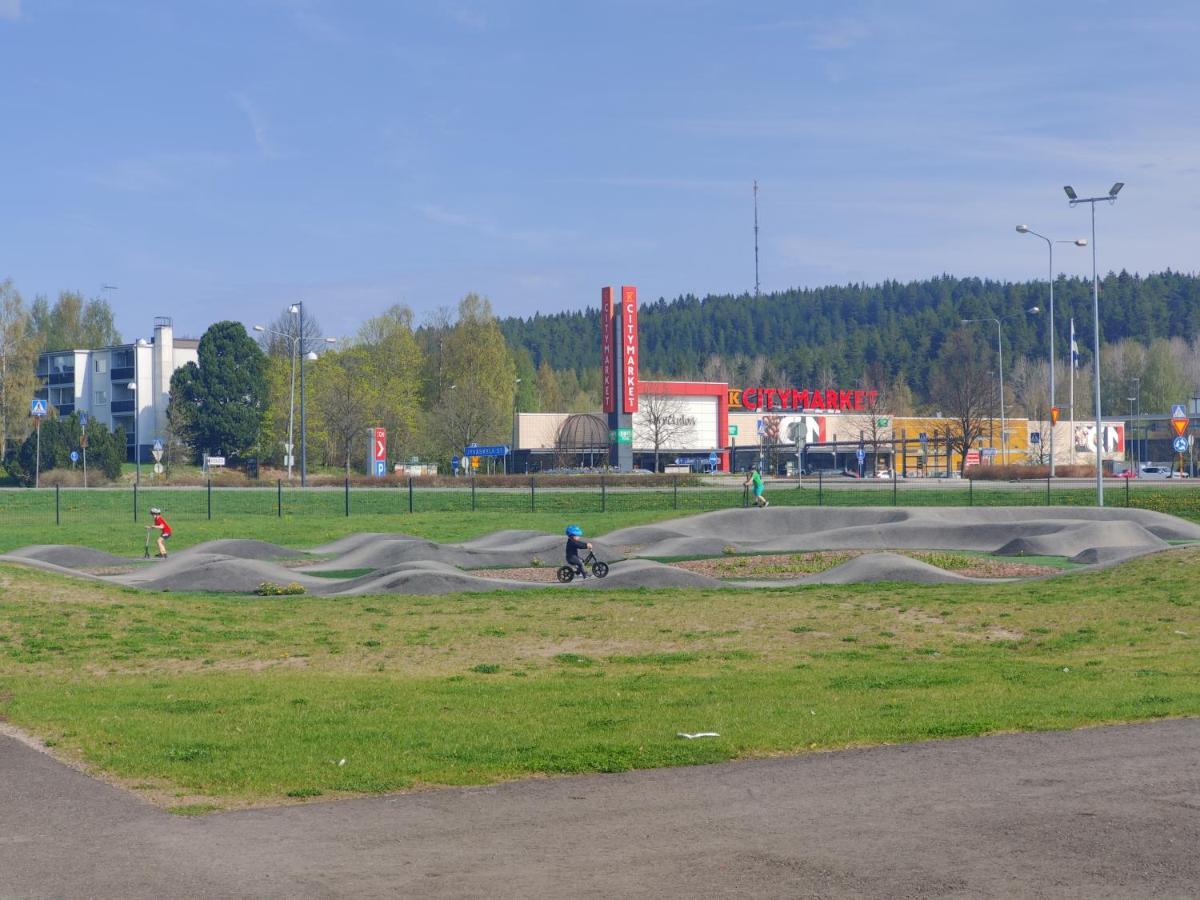 Nina'S Guesthouse, Jaemsae City,160 M2 Exteriör bild