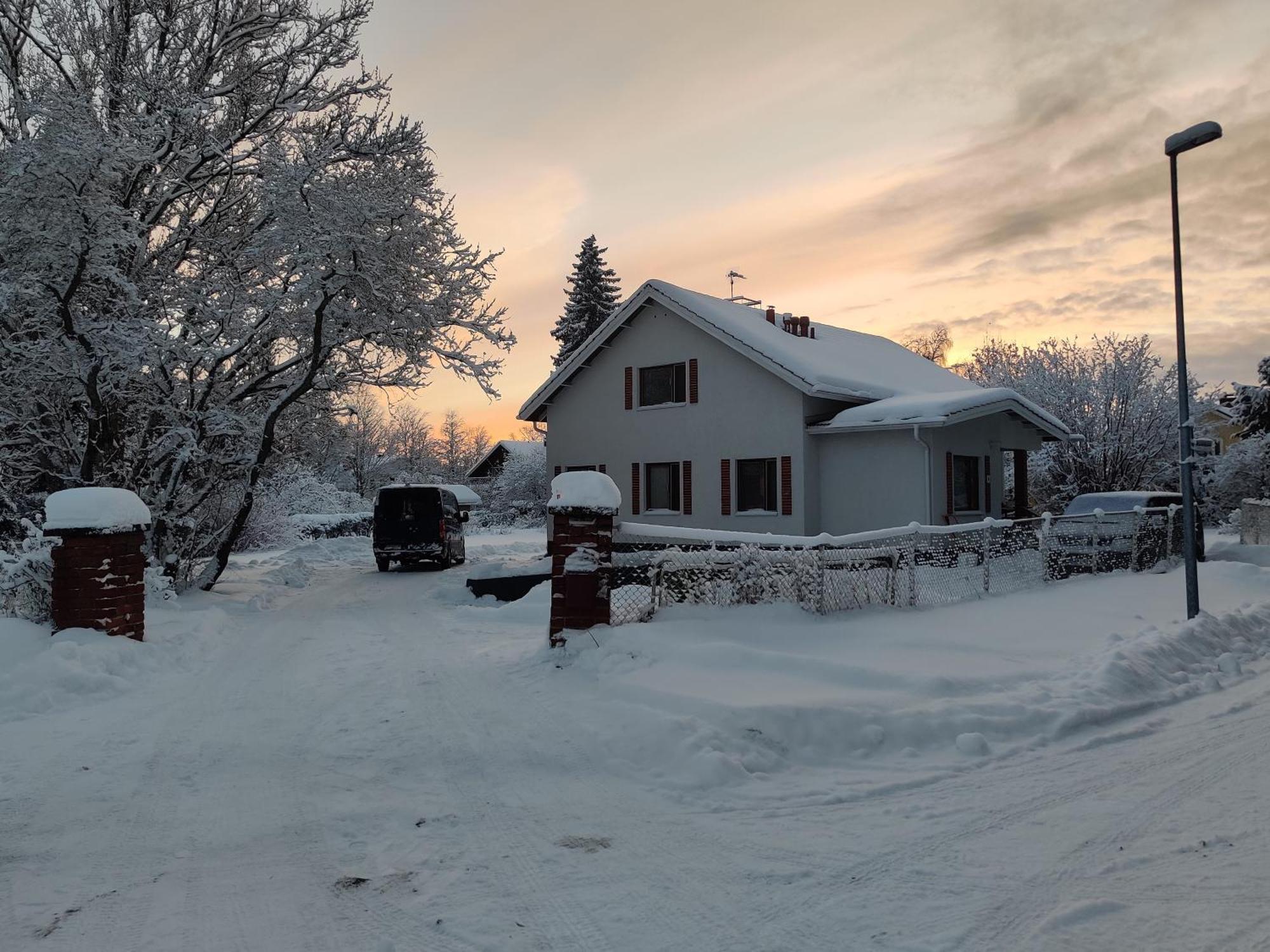 Nina'S Guesthouse, Jaemsae City,160 M2 Exteriör bild